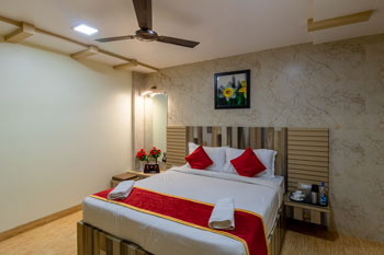 Budget Deluxe Rooms in Panchgani at Casa Majestic Resort