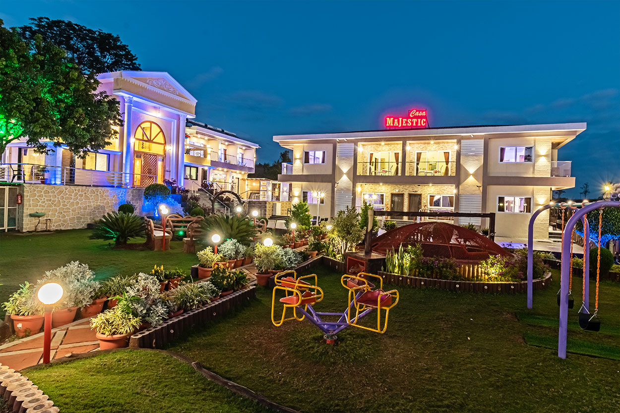 Panchgani Resort with Luxurious Villas, Bungalow and Premium Room Resort in Panchgani for family & couples