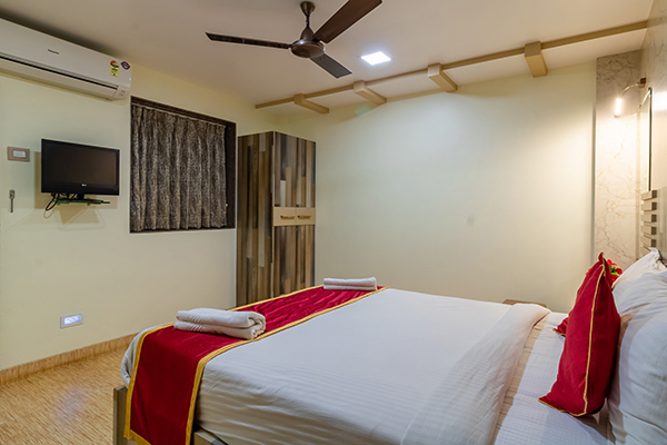 Carnation Deluxe Rooms at Casa Majestic Resort Panchgani